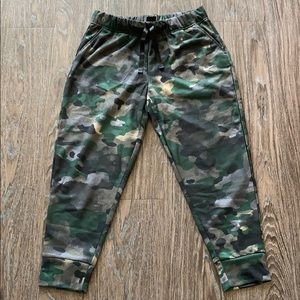 Nike camo sweatpants